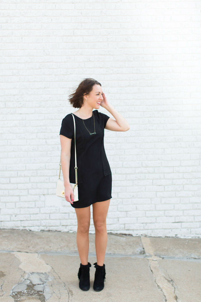 little black dress + @haneshosiery tights | @jessicazimlich